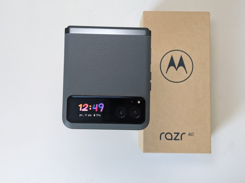 motorola moto razr 40