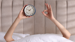 Od 1 stycznia 2026 r.: dłuższe urlopy – nawet dodatkowe 13 dni i mniej czasu w pracy, np. wolne piątki. Pracodawcy mogą wybrać dogodne rozwiązanie. Kto się na to załapie?