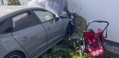 Wstrząsające sceny w Gdańsku. Samochód wjechał w pieszych. Wśród ofiar kobieta z dzieckiem