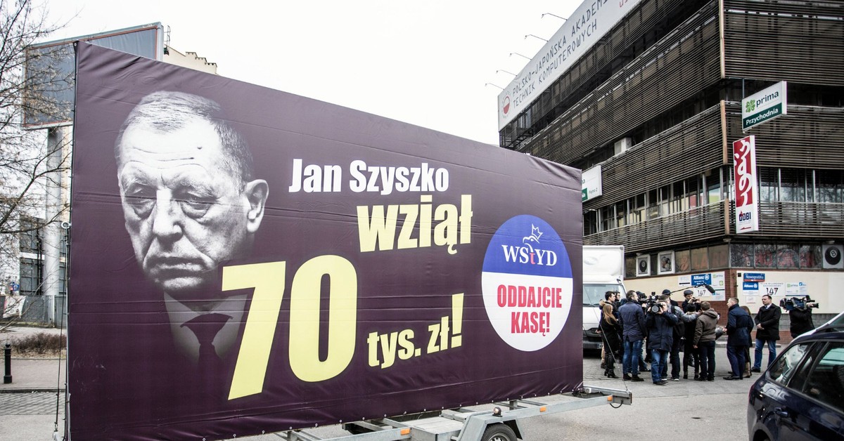 "Billboardy wstydu". PO pokaże, jakie nagrody przyznali sobie politycy PiS - Forsal.pl