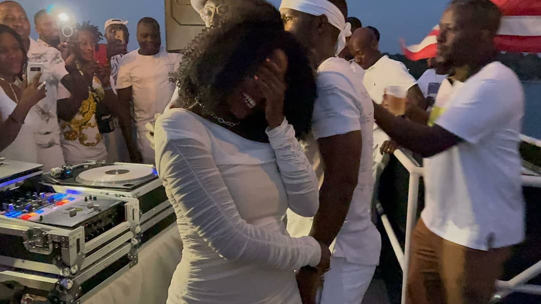 US based Kenyan DJ Shinski proposes to his longtime girlfriend DJ Mochi (Photos)