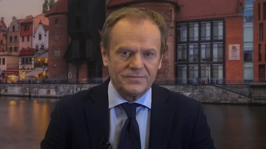 Donald Tusk podczas kongresu niemieckiej partii CDU w styczniu 2021 r.