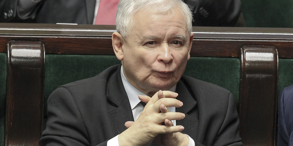 Prezes PiS Jarosław Kaczyński wraca do tematu emerytur stażowych. To nie są dobre wiadomości. 