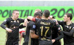 Ekstraklasa: Nowa miotła nie pomogła. Górnik wywiózł trzy punkty z Łodzi