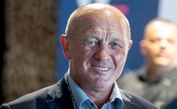 Sawicki o Sterczewskim: Kangur torbacz z bananami