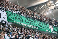 Nowy minister sportu w rządzie Donalda Tuska 'oberwał' od kibiców Legii Warszawa