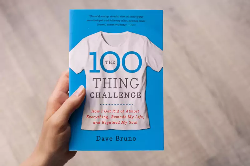 &quot;100 things challenge&quot; z wystawy &quot;Więcej nigdy więcej&quot;