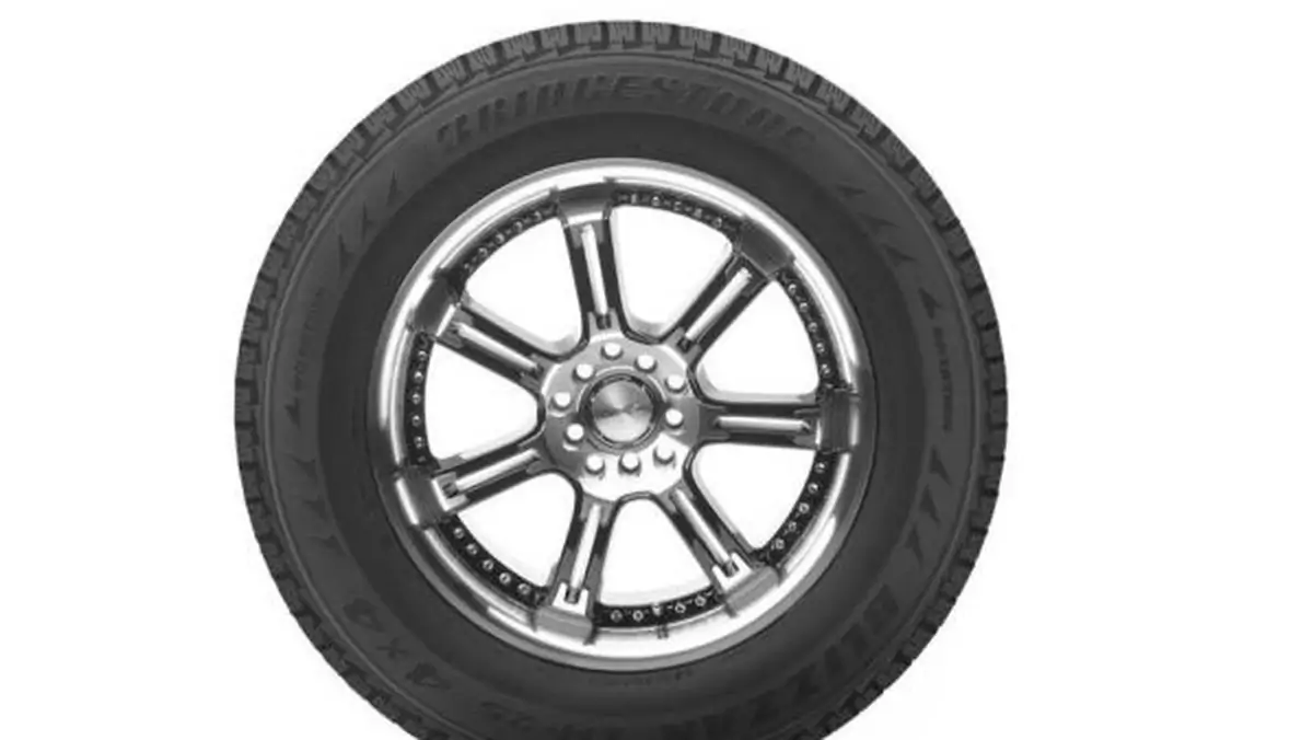 Opona Bridgestone LM25 4X4 RFT