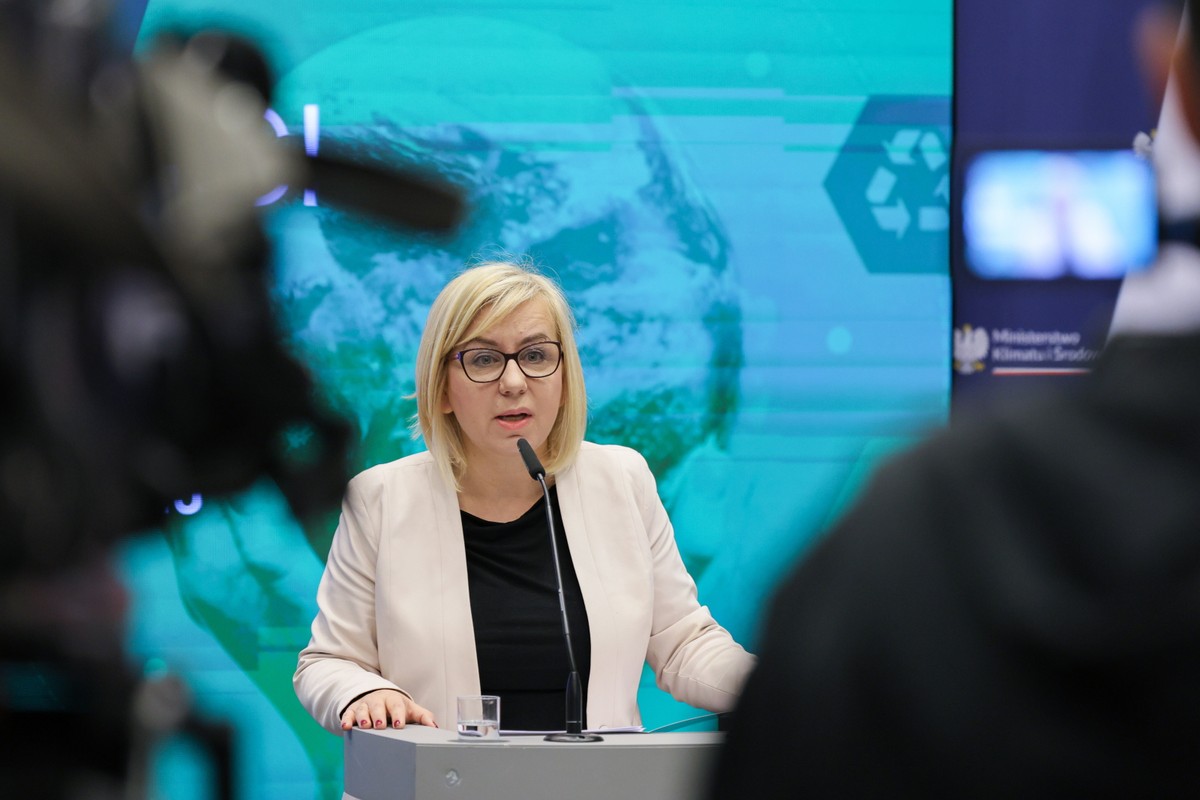 Ministra klimatu i środowiska Paulina Hennig-Kloska