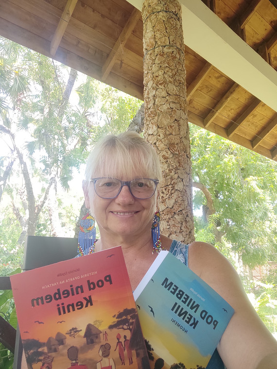 Mariola Szydlik wydała dwie książki o życiu w Kenii.