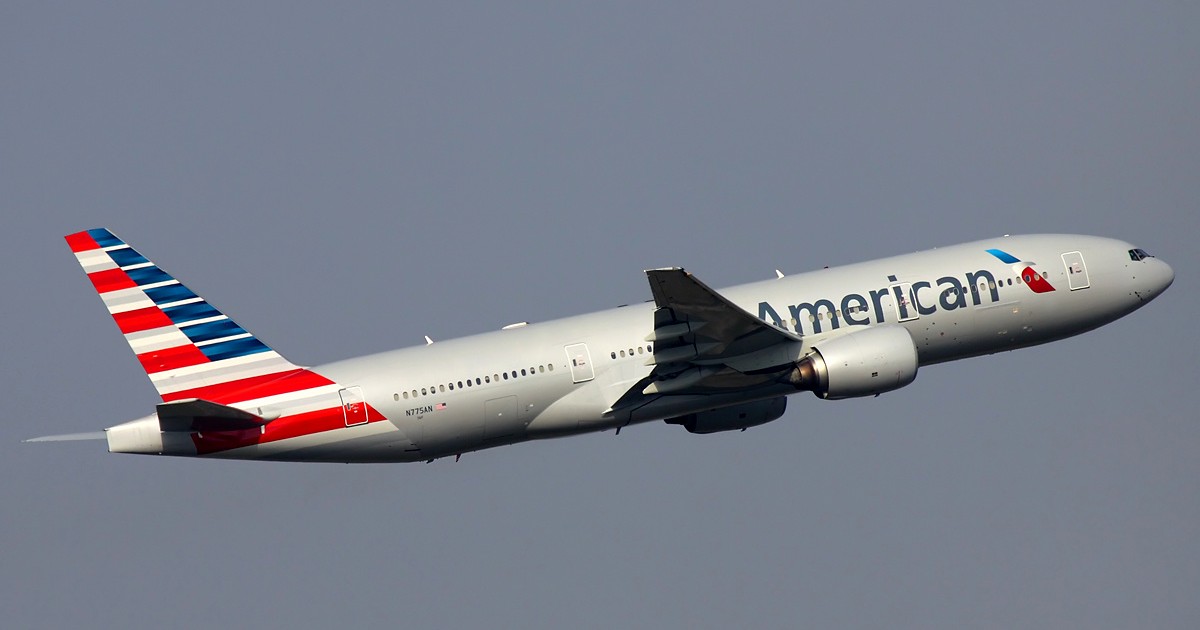 Samolot z Europy wylądował w USA. Wstrząs na lotnisku po makabrycznym odkryciu załogi