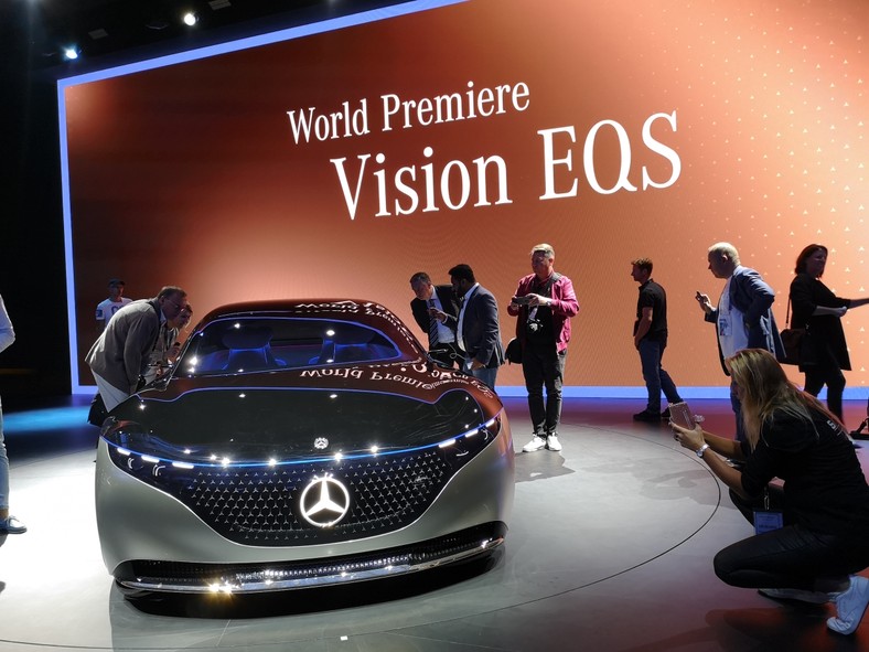 Mercedes Vision EQS