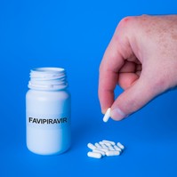 Életmentő a favipiravir: mától hétvégén is kiadható, COVID ambulanciákon is