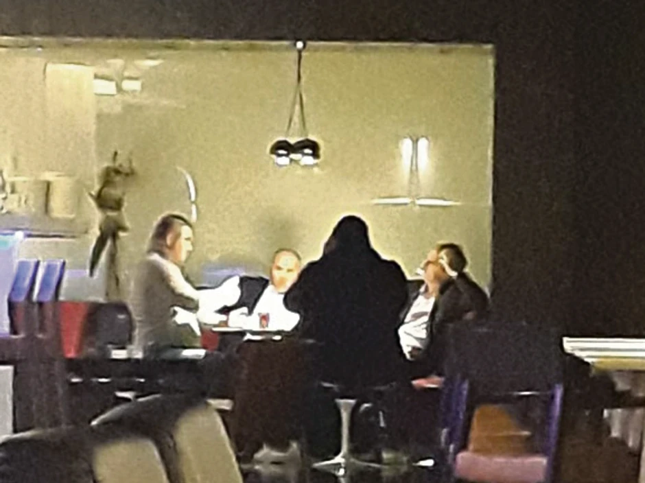 Jasnić sa čelnicima EUSA Ročekom i Pečovnikom u restoranu "Novak"