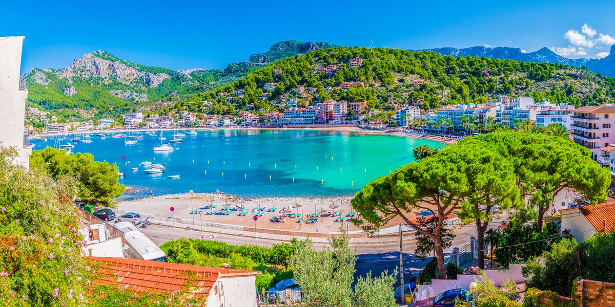 Władze na Balearach wywłaszczyły właścicieli kilkudziesięciu obiektów mieszkalnych. Na zdjęciu: Porte de Soller, Palma Mallorca.