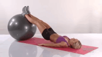 "B" blokk gyakorlatai 1. Fitnesz labda combhajlító gyakorlat