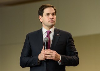 Najpierw pokój, a potem gwarancje dla Ukrainy? Postawa USA niepokoi Europę