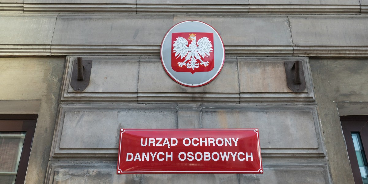 UODO ostrzega przed oszustami wyłudzającymi pieniądze od przedsiębiorców za rzekome nieprawidłowości w stosowaniu RODO