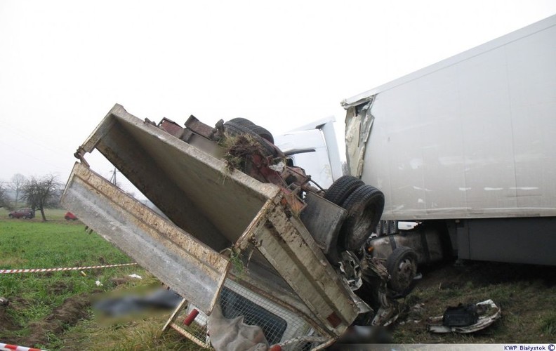 Tragiczny wypadek na krajowej 8
