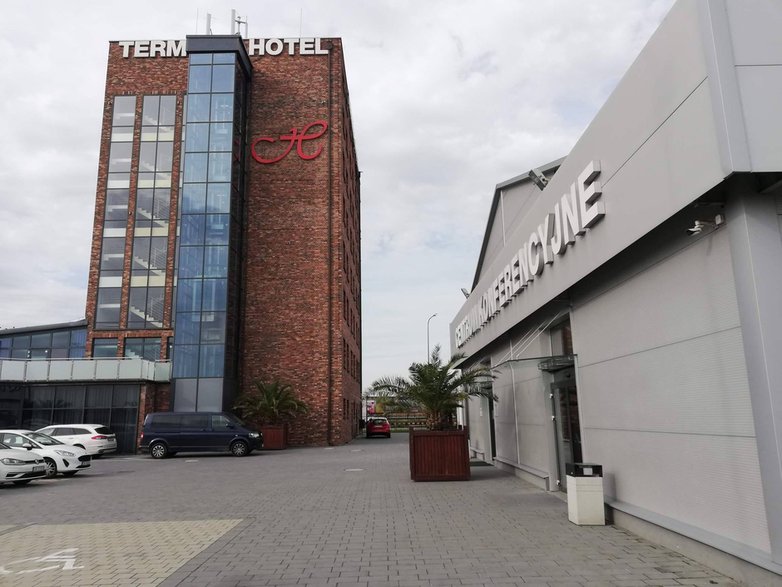 Hotel i centrum konferencyjne przy ul. Rakietowej