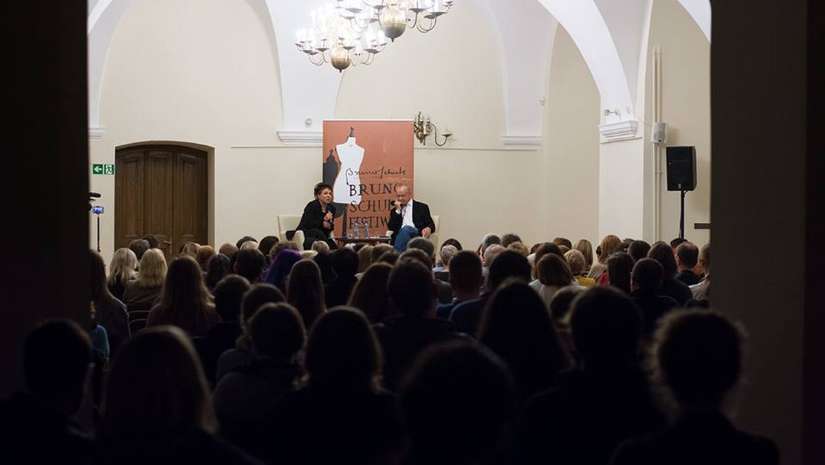 Konferencja naukowa poświęcona literackiemu reportażowi okresu międzywojennego, koncerty oraz spotkania z pisarzami znalazły się w programie festiwalu Bruno Schulza, który rozpoczął się dzisiaj we Wrocławiu.