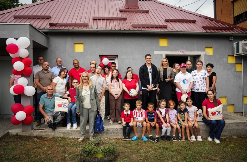 Ivan Gutesa i Fondacije Mozzart obradovali su Drustvo za decju cerebralnu paralizu