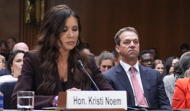 Kristi i Brajon Noem