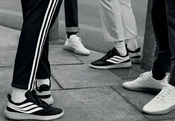 Miks halówek, sneakersów i klasyki. Adidas stworzył buty dla fanów piłki nożnej