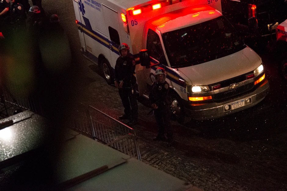 CBS je izvestio da je bilo oko 50 hapšenja.