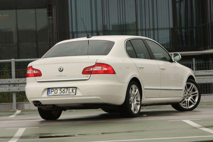 skoda, skoda superb, superb, sedan, liftback, klasa d