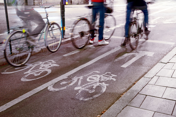 Oto raj dla rowerzystów. Podgrzewane ścieżki rowerowe