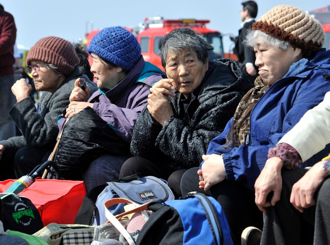 Starsi mieszkańcy miasta Ishinomaki w prefekturze Miyagi