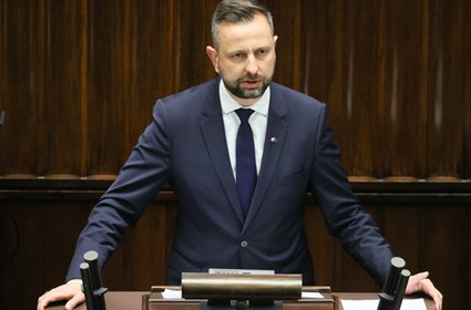 Szef MON mówi, co dalej z poborem