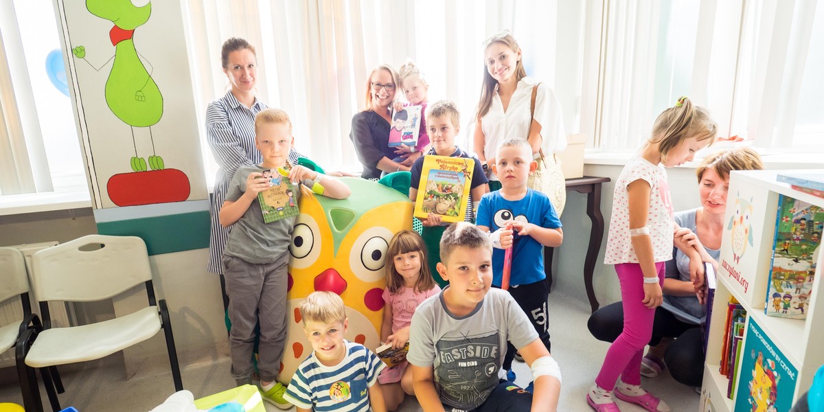 Biblioteka dla małych pacjentów w szpitalu Korczaka