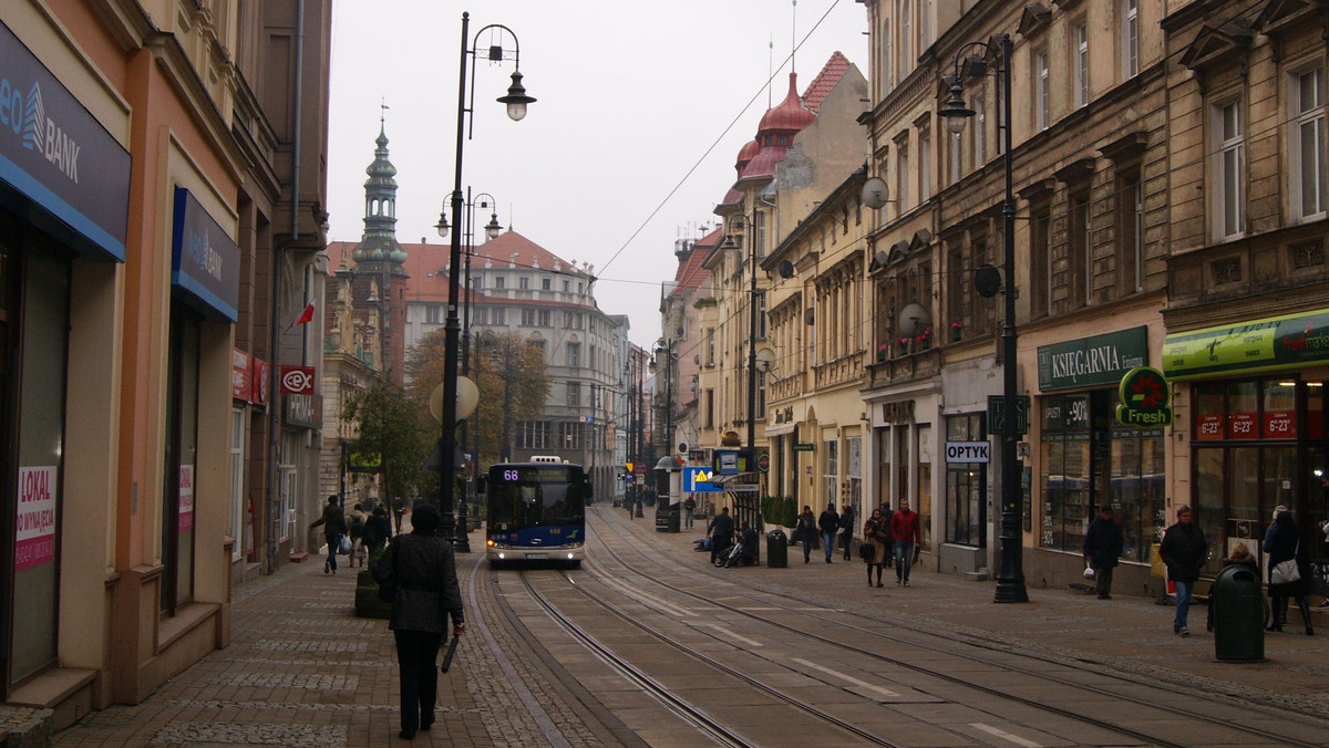 Zabytkowa Kamienica Menztla odzyska dawny blask i stanie się siedzibą bydgoskich wolontariuszy i fundacji. Ratusz ogłosił przetarg na przebudowę budynku i adaptację pomieszczeń.