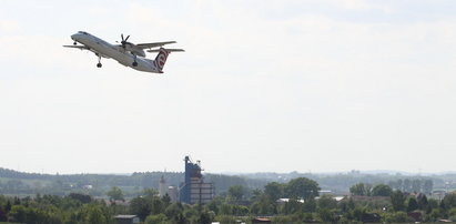 Twarde lądowanie samolotu na gdańskim lotnisku. Jedna osoba trafiła do szpitala