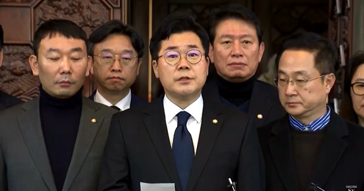 Dél-Korea: a kabinet lemondását és a védelmi miniszter elbocsátását követelik
