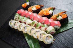 To tutaj Polacy zajadają się sushi. Miasto miłośników japońskiego specjału