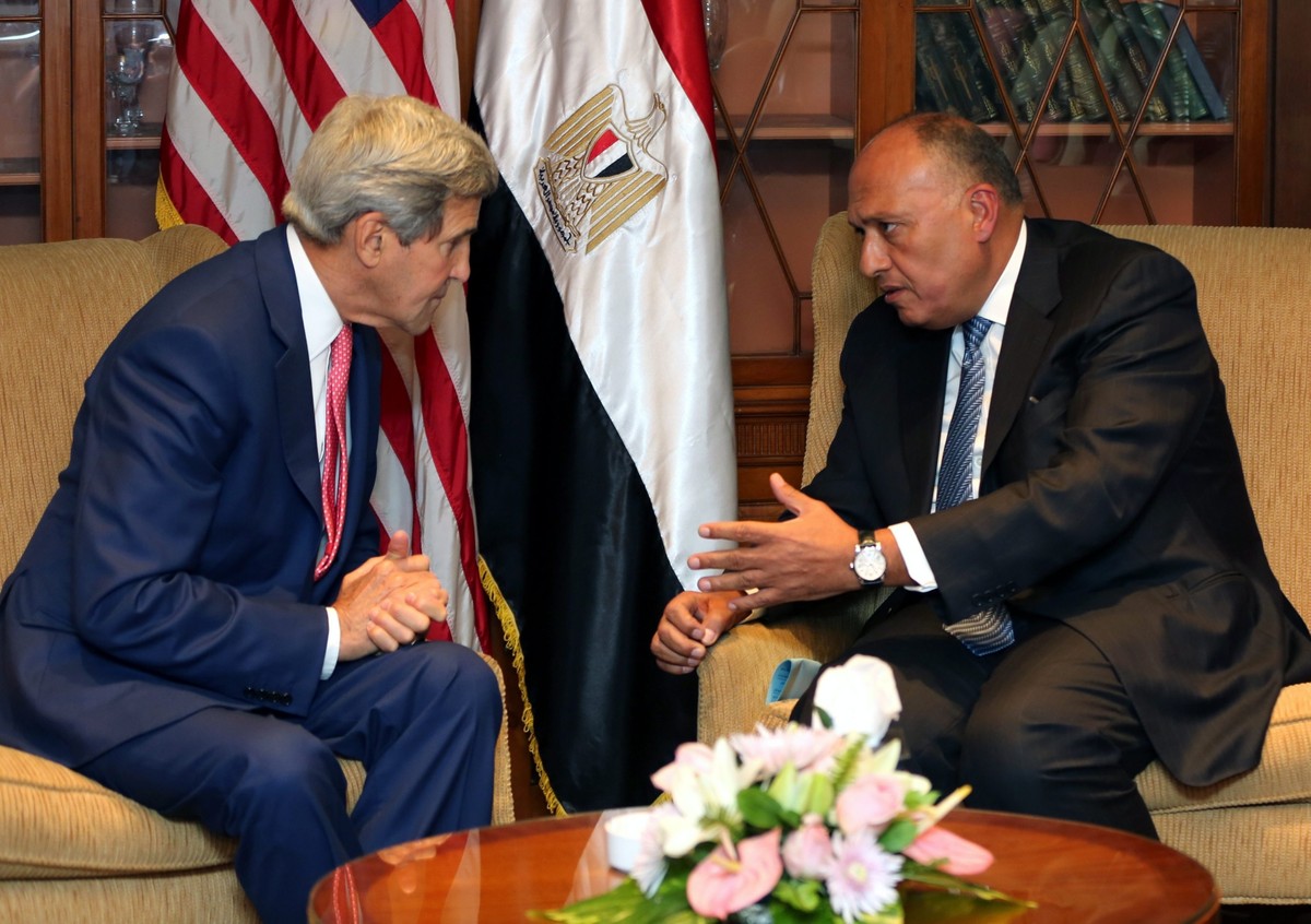 John Kerry i egipski minister spraw zagranicznych