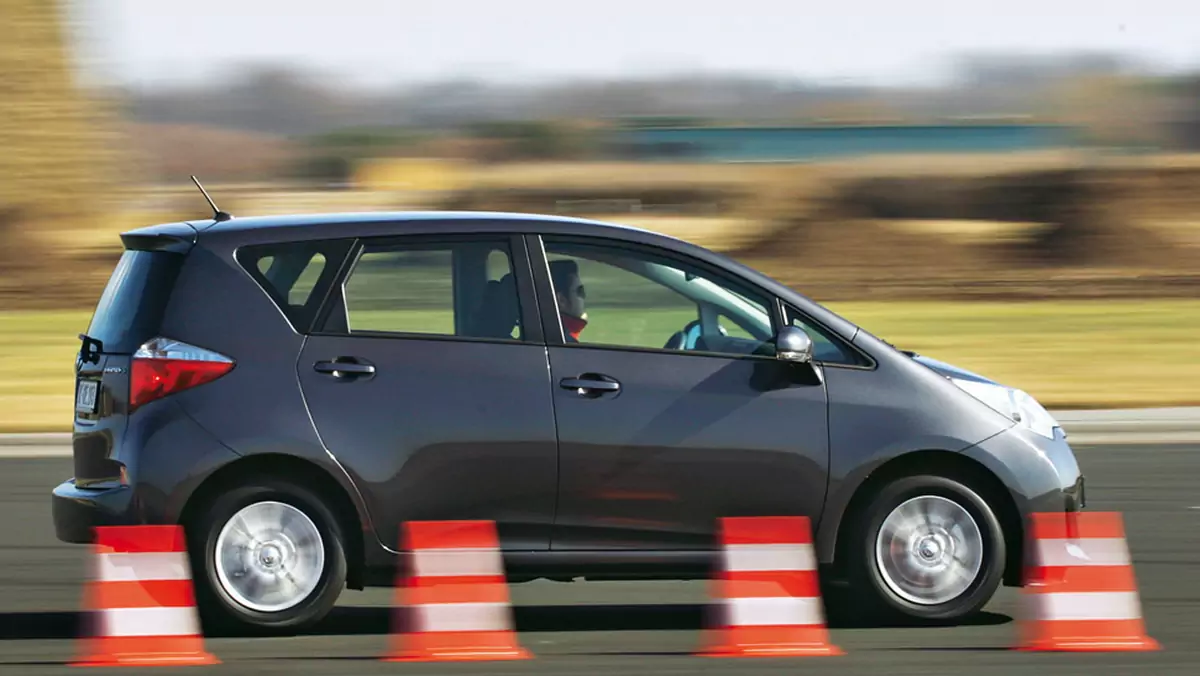 Toyota Verso: praktyczny pojazd w rozmiarze S