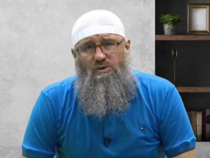 Pravoslavac pitao muslimana da mu krsti dete u crkvi, doktor nauka za islam objasnio da li je ovo moguće