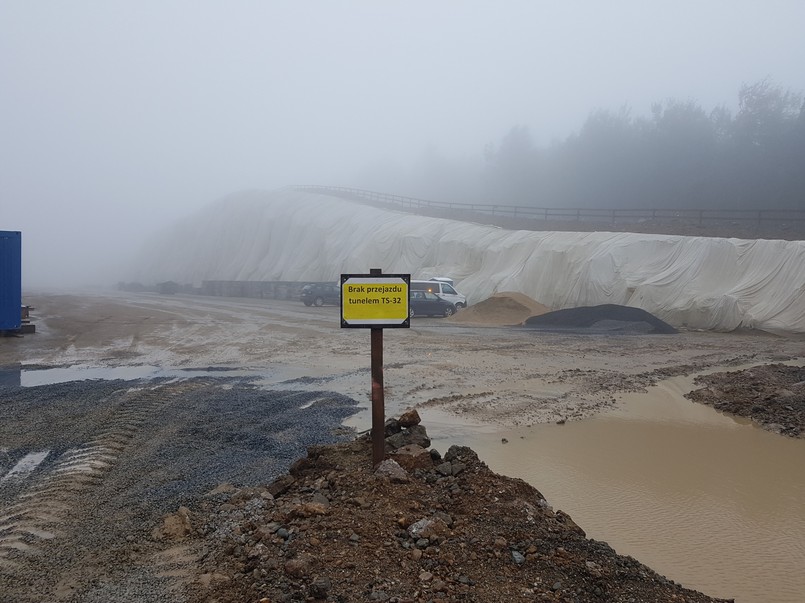 Tunel w ciągu drogi ekspresowej S3 na Dolnym Śląsku