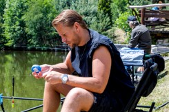 Sebastian Fabijański nie wybiera się na  paradę równości. Mówi o 'instytucji LGBT'