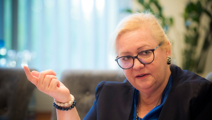 Manowska powierza neosędzi władzę w Izbie Pracy SN. Sędzia Dawid Miąsik odpowiada skargą do WSA