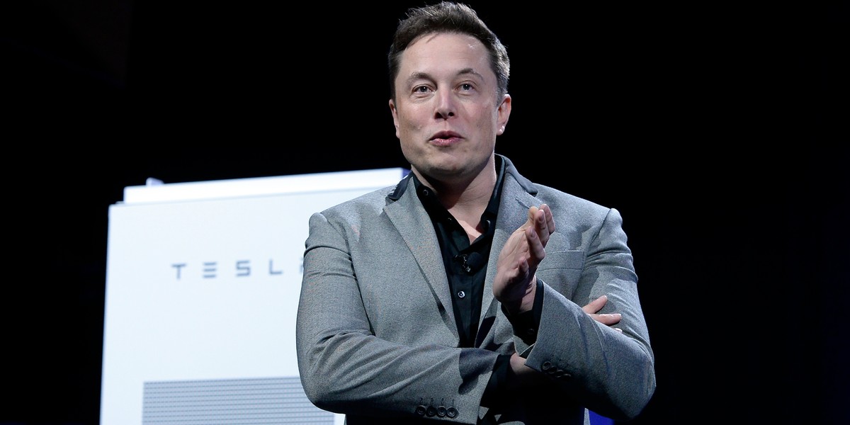 Elon Musk studzi zapał inwestorów