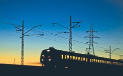 Kolej chce nocą podebrać pasażerów samolotom