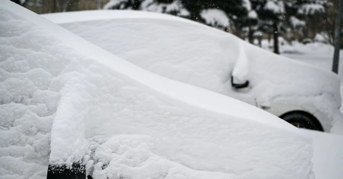 Pogodowy armagedon nad Polską. Śnieżyce, siarczysty mróz i "szklanka" na drogach