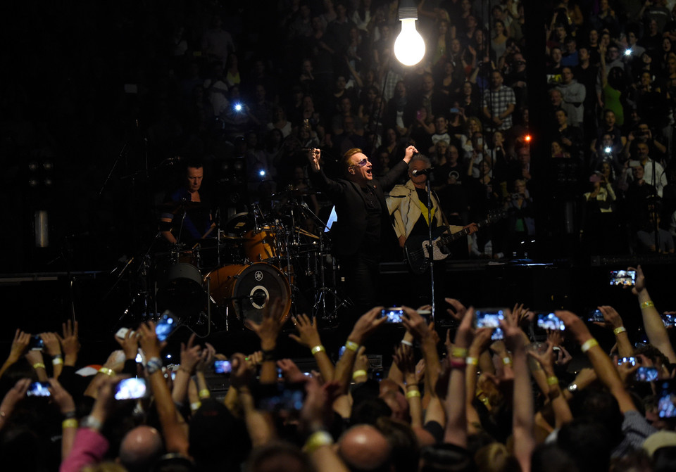 U2 w Vancouver (fot. Kevin Mazur)