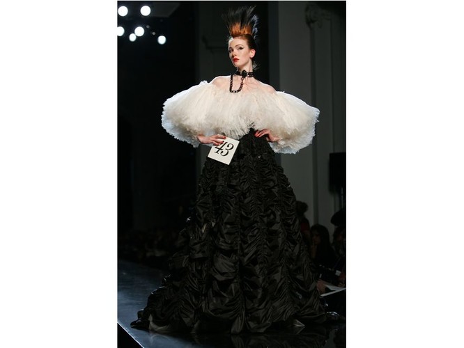 Kolekcja haute couture Jeana-Paula Gaultiera na sezon wiosna-lato 2011