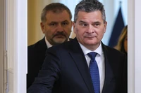 Konflikt Żurek–Korneluk może przyspieszyć rekonstrukcję rządu Tuska